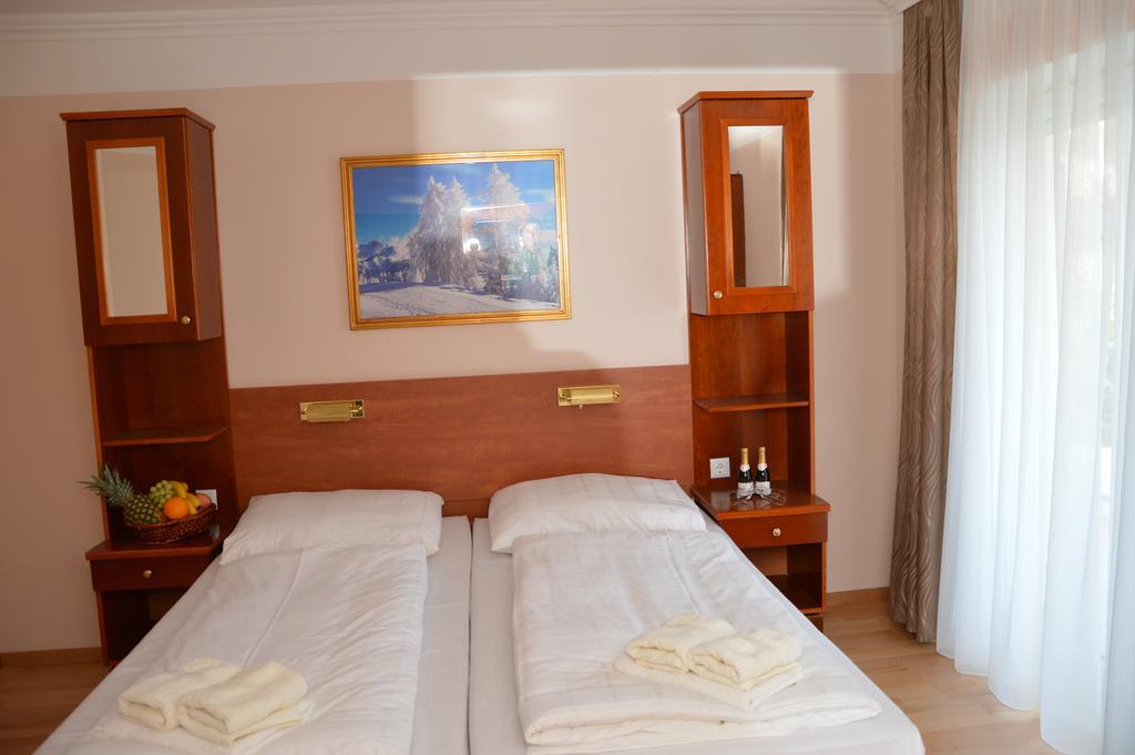 Private Room Pyrkerstrasse Бад Хофгаштайн Номер фото